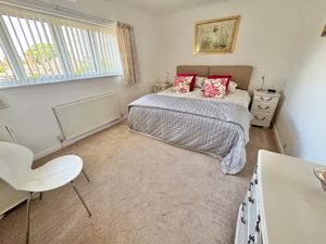 Bedroom- click for photo gallery